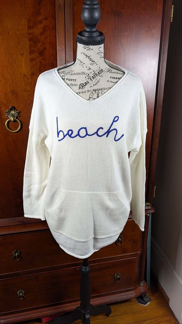 Top It Off Beach Sweater Size L White Knit V-Neck Pocket Embroidered